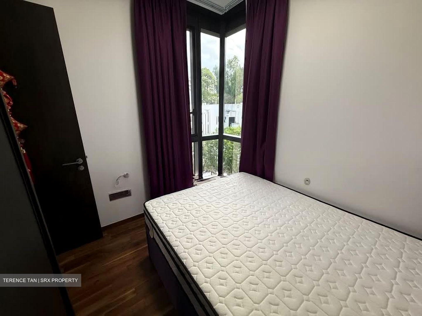 Hyll On Holland (D10), Condominium #535593571